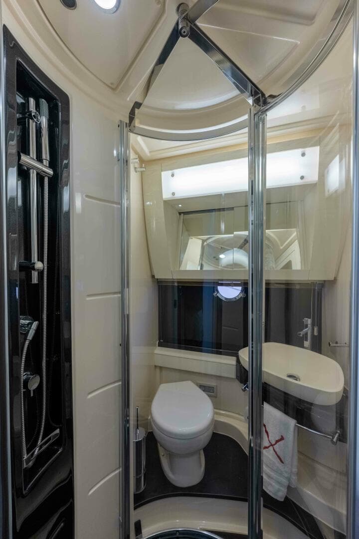 2015 Azimut 55S Lithium — photo 17