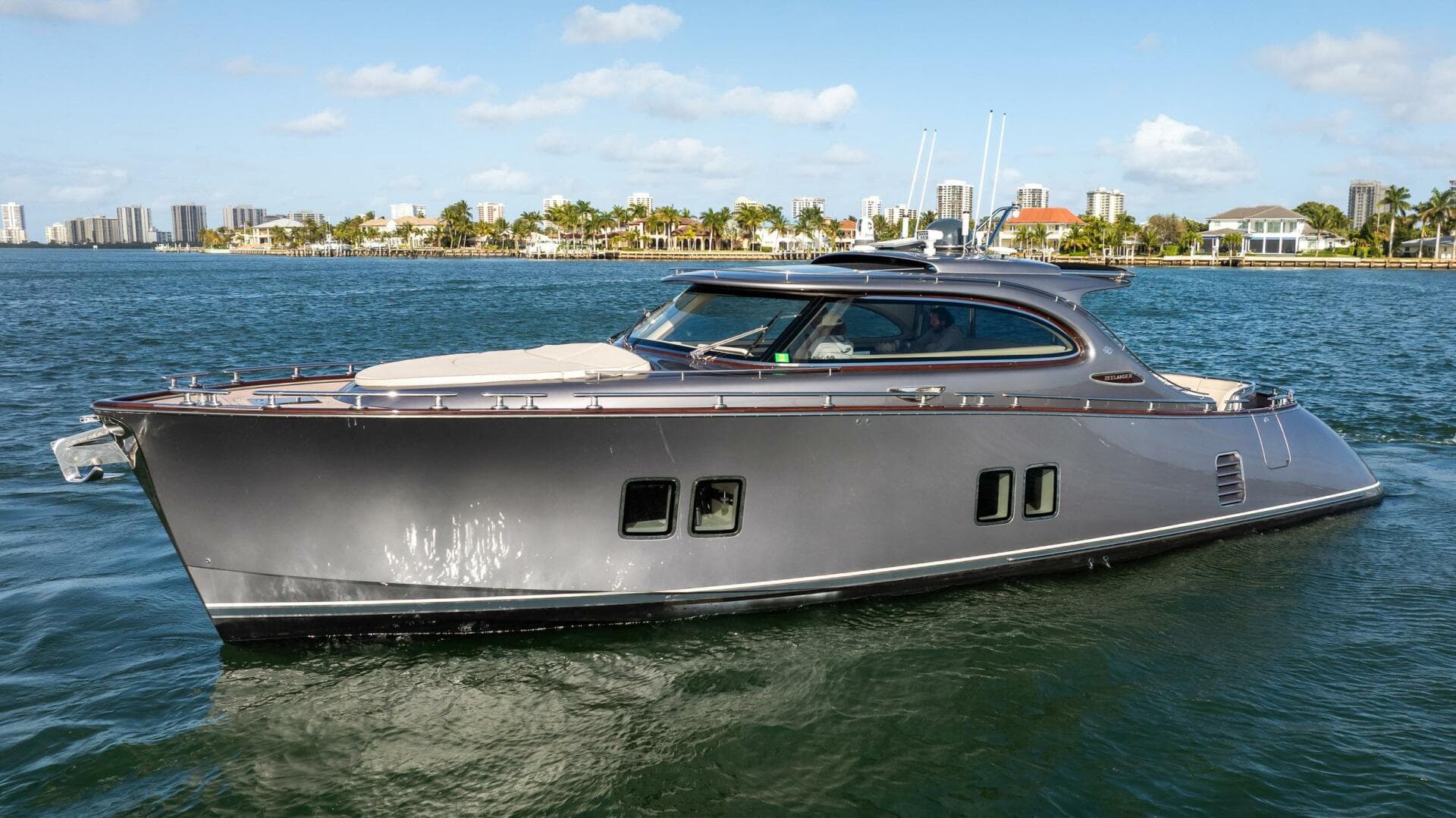 2025 Zeelander Z5 — photo 14