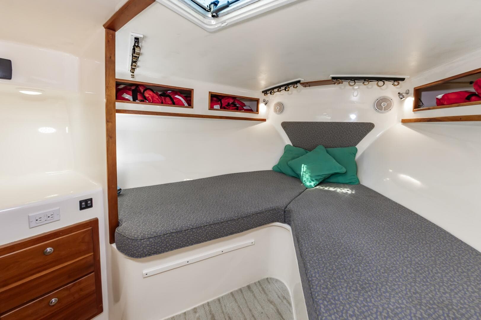 2003 Custom Carolina 40 Layton Express — photo 38