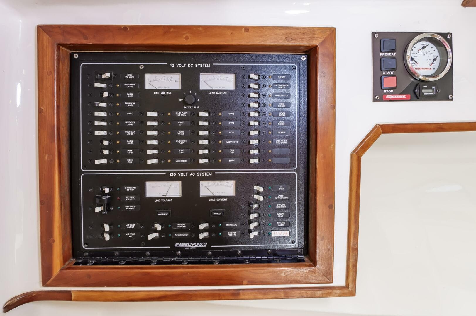 2003 Custom Carolina 40 Layton Express — photo 42