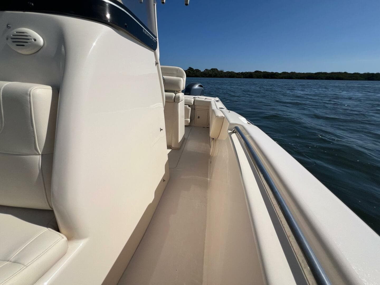 2018 Grady-White Fisherman 257 — photo 32