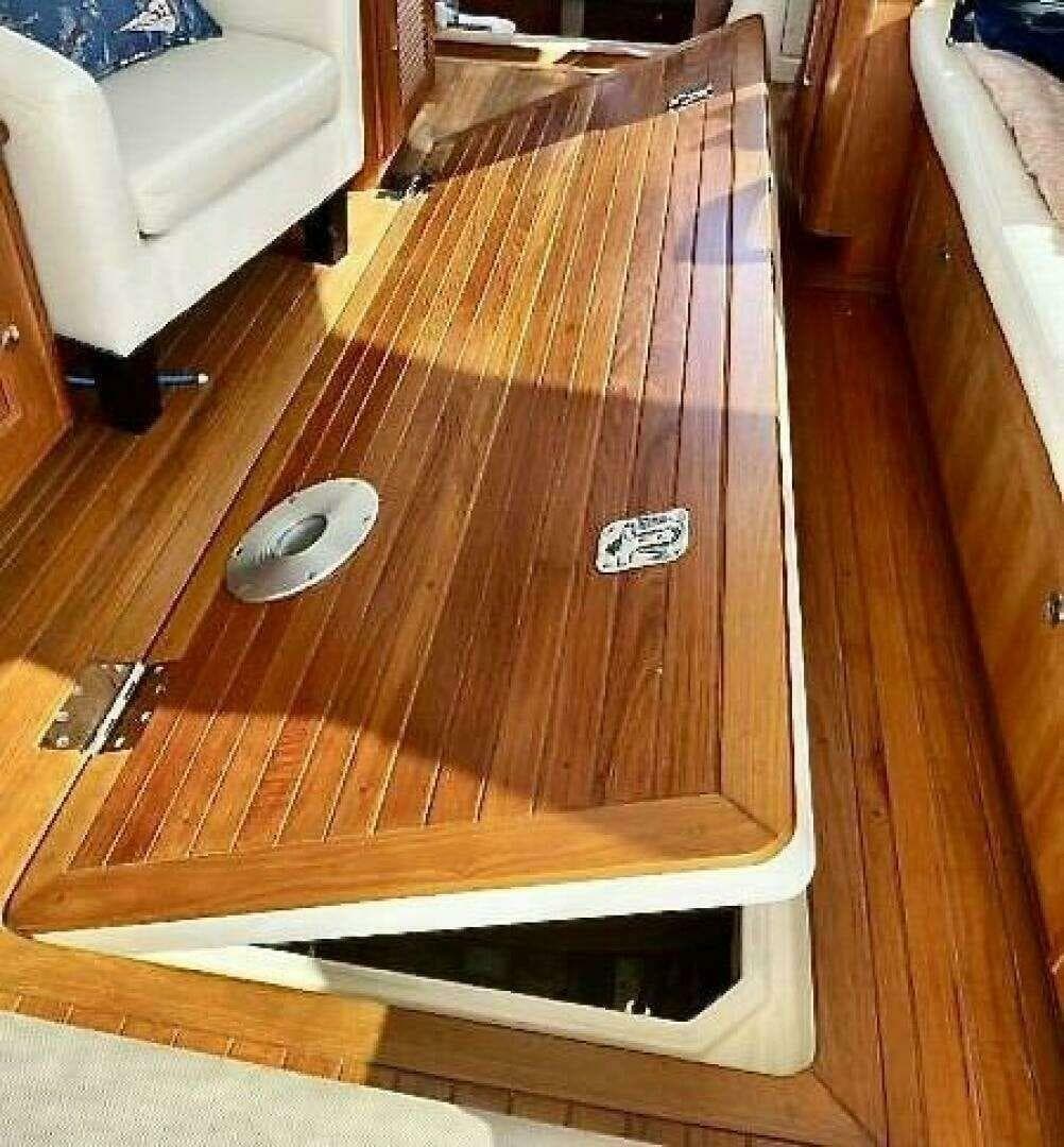 2018 Legacy 36 — photo 23