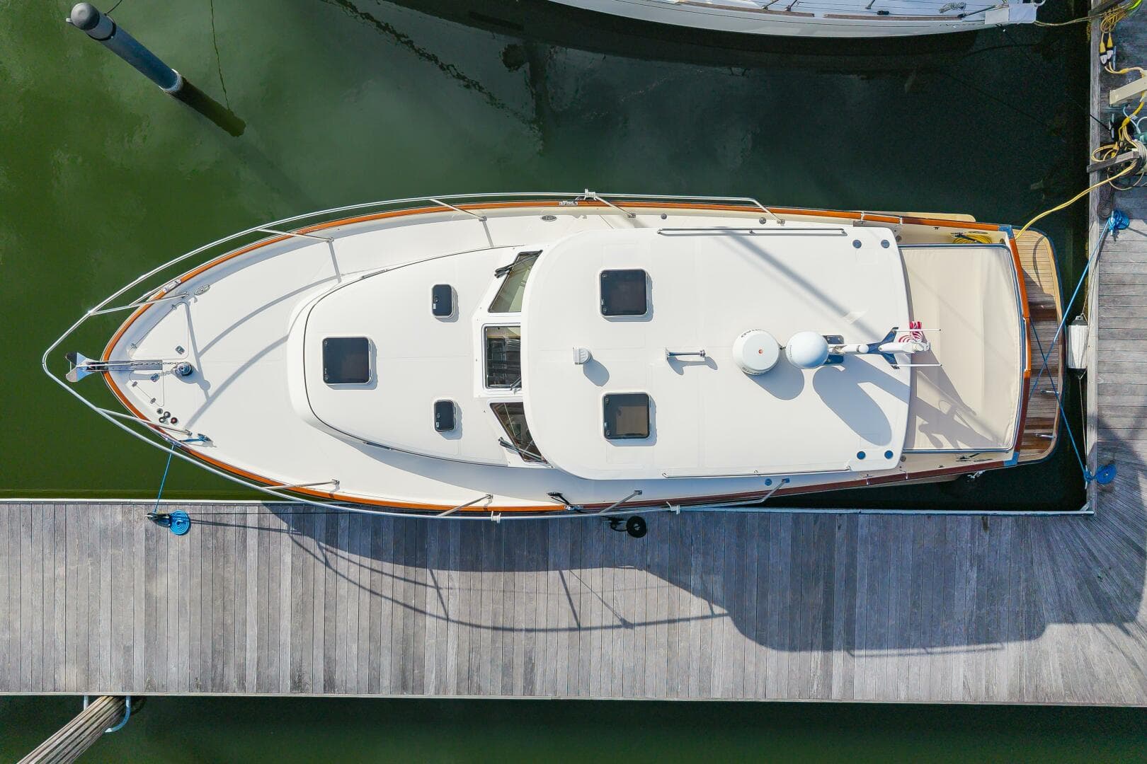 2018 Legacy 36 — photo 6