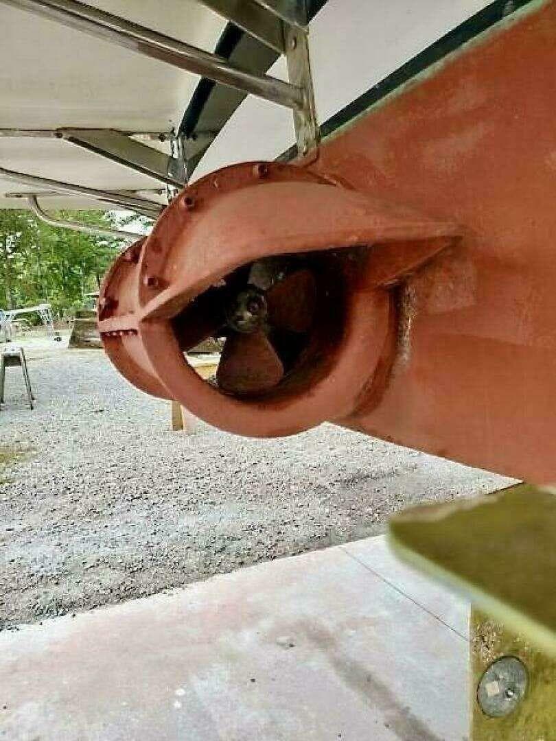 2018 Legacy 36 — photo 18