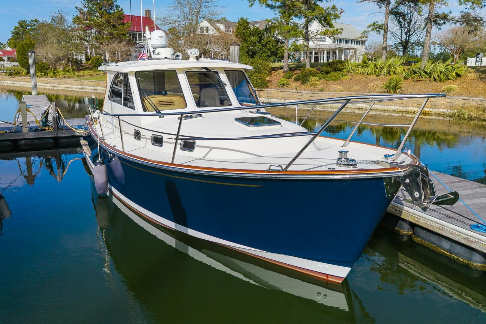 2018 Legacy 36 — photo 3