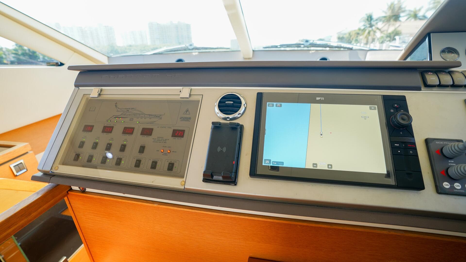 2009 Fairline — photo 21