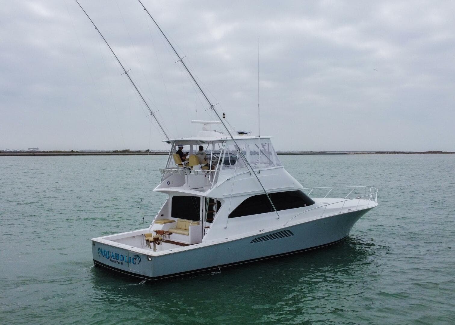 2005 Viking 52 Convertible — photo 53