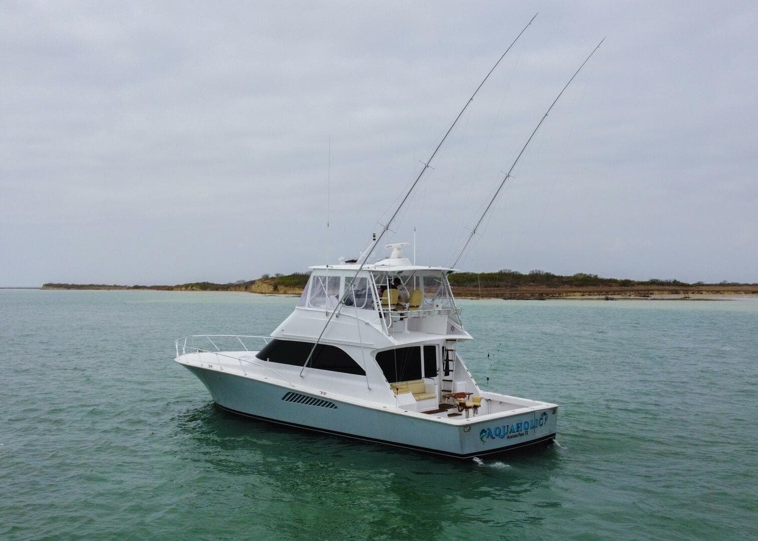 2005 Viking 52 Convertible — photo 49