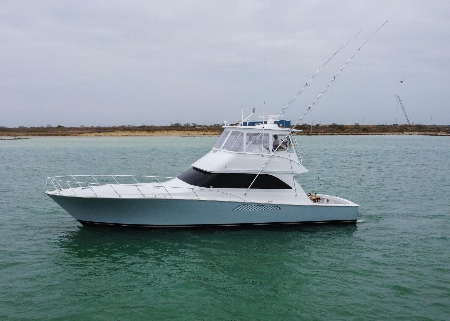 2005 Viking 52 Convertible — photo 46
