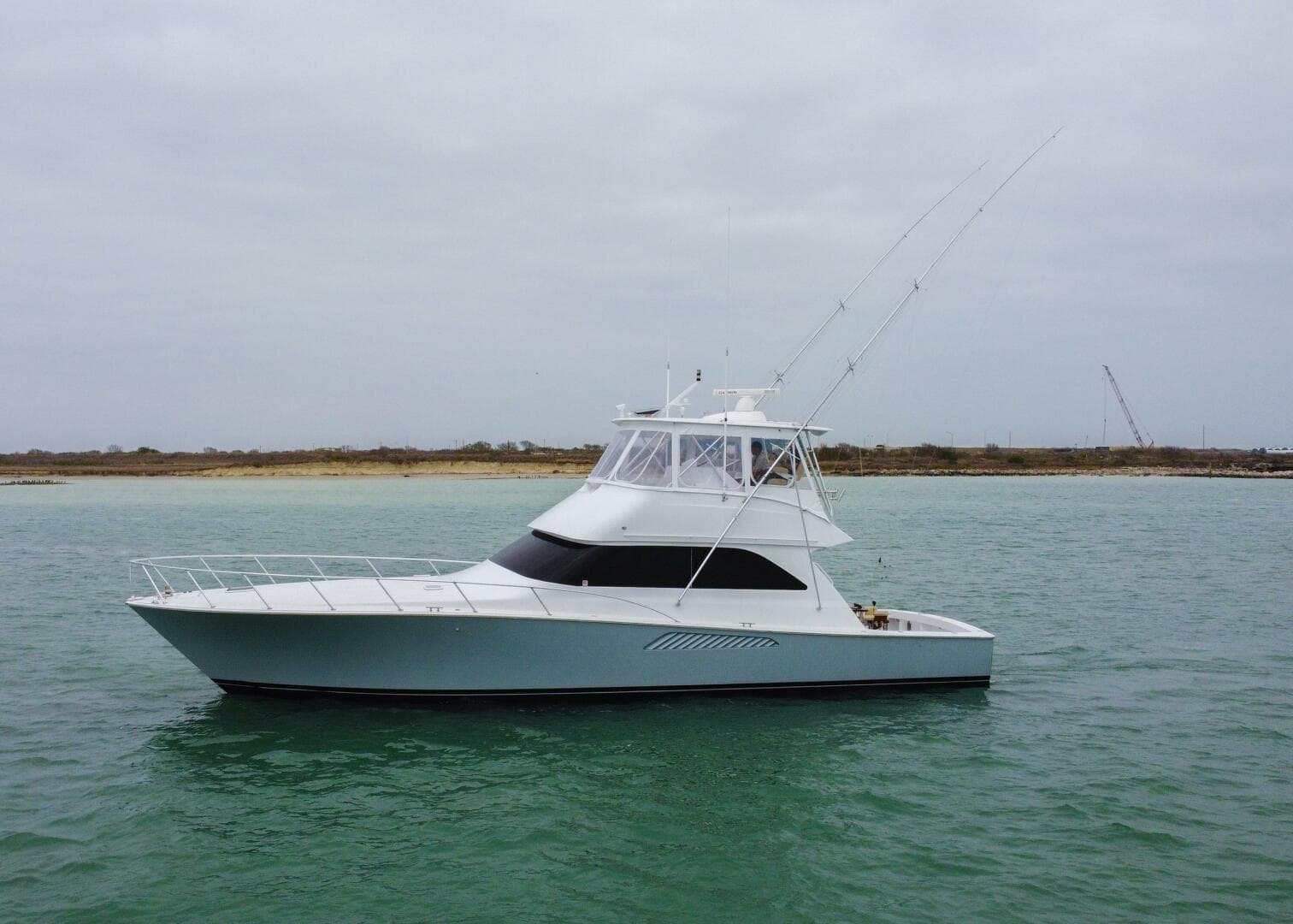 2005 Viking 52 Convertible — photo 47