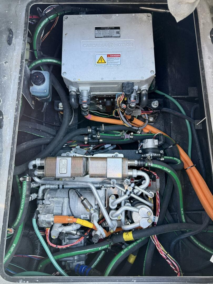 2023 Correct Craft Ingenity 23 El 2 Electric — photo 101