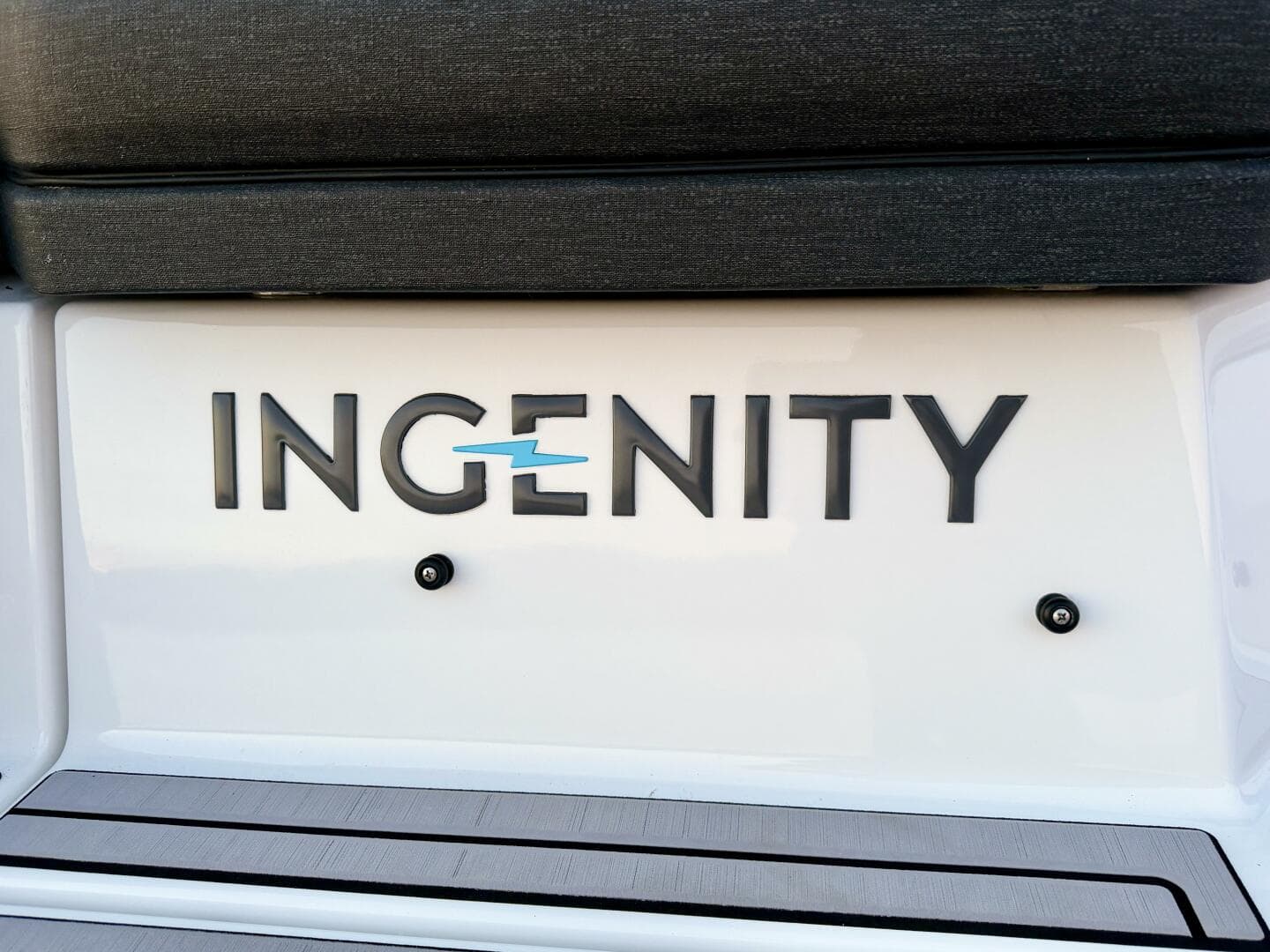 2023 Correct Craft Ingenity 23 El 2 Electric — photo 195