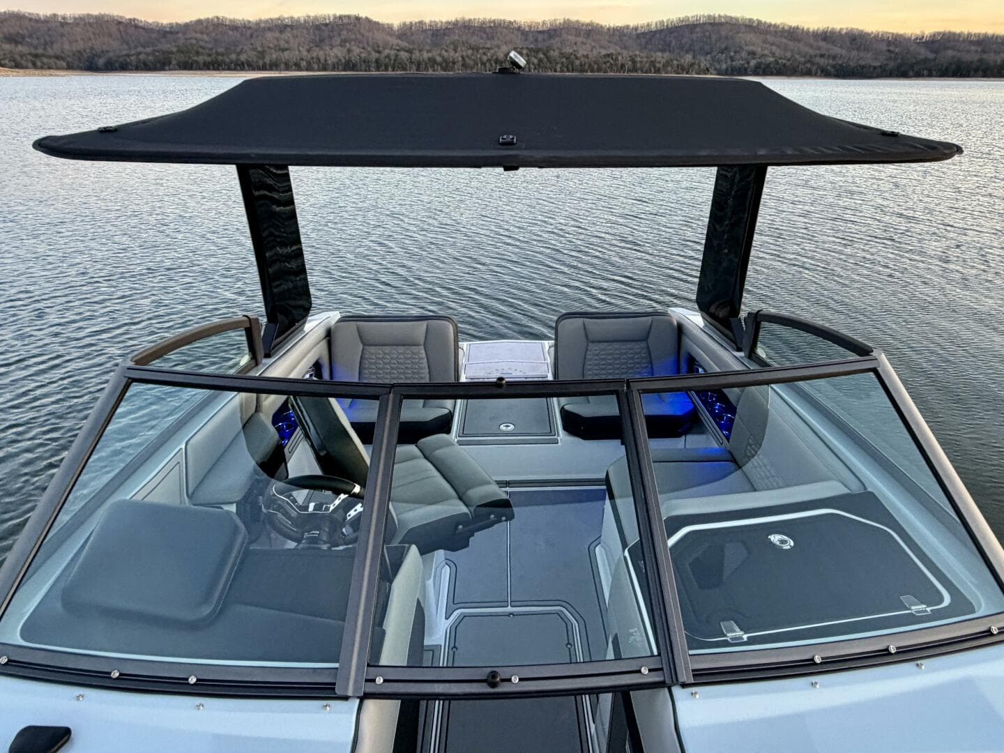 2023 Correct Craft Ingenity 23 El 2 Electric — photo 96