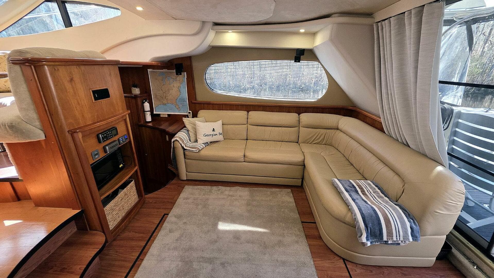 2001 Silverton 410 Sport Bridge — photo 13