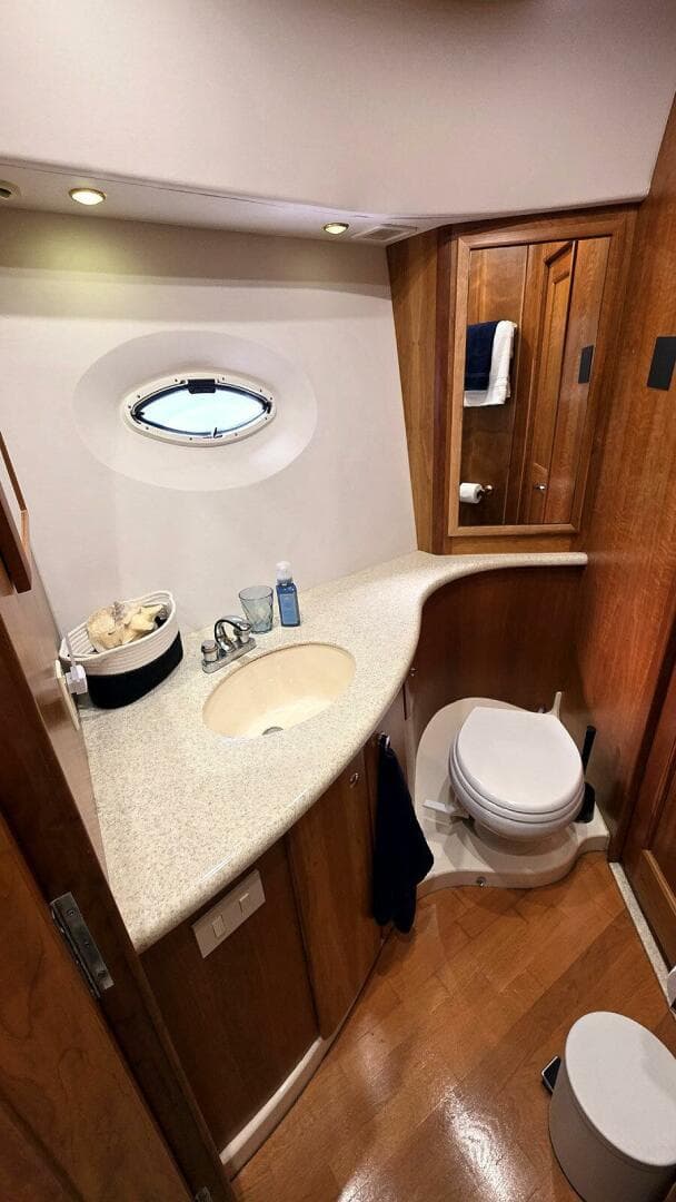 2001 Silverton 410 Sport Bridge — photo 28