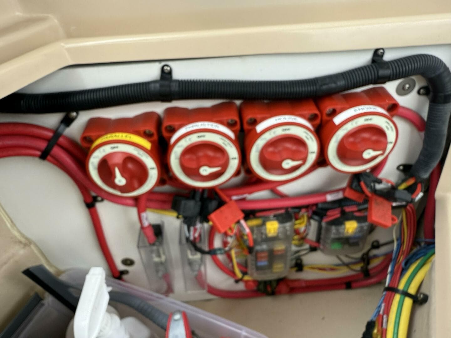 2016 Ranger Tugs R-25 Sc — photo 16