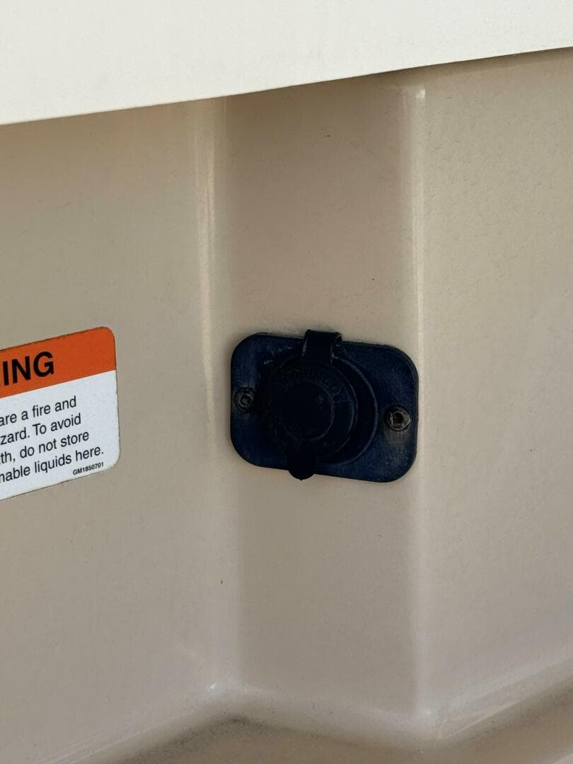 2016 Ranger Tugs R-25 Sc — photo 23