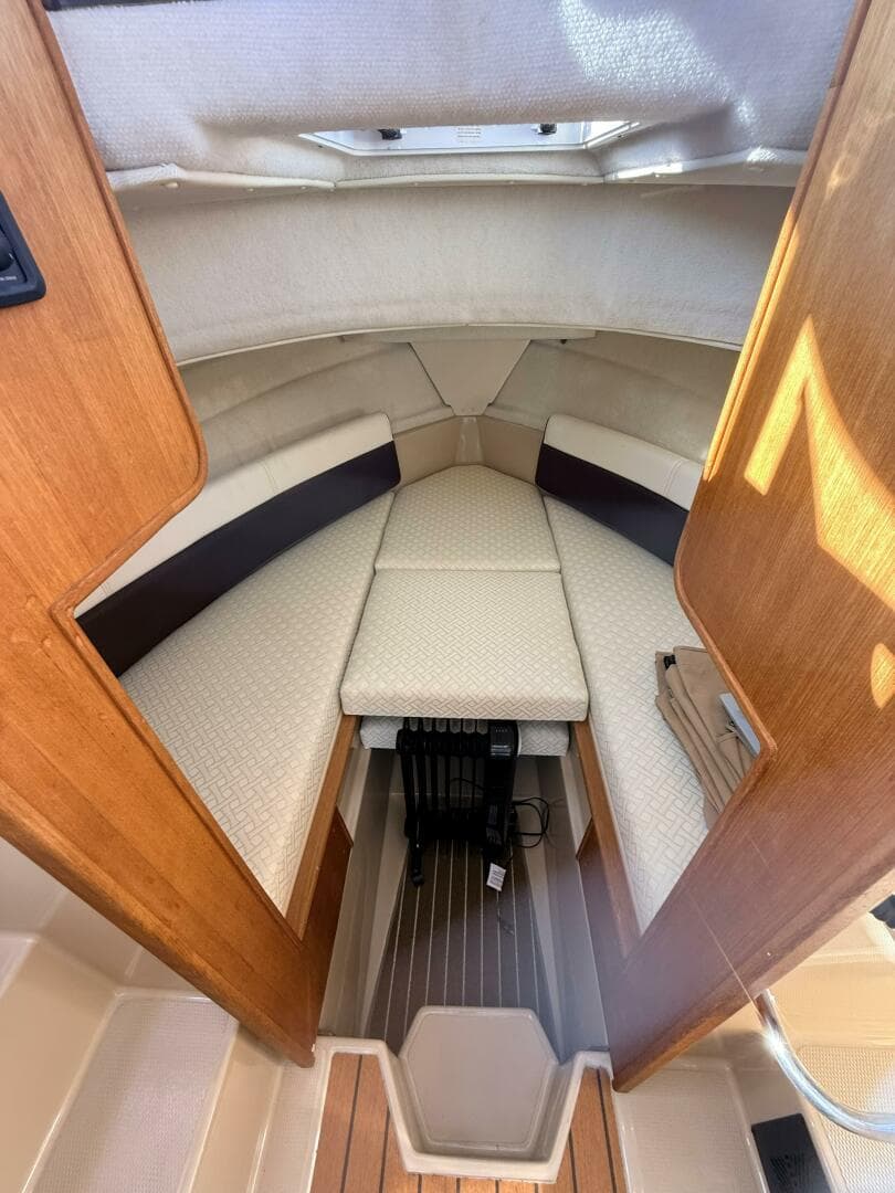 2016 Ranger Tugs R-25 Sc — photo 58