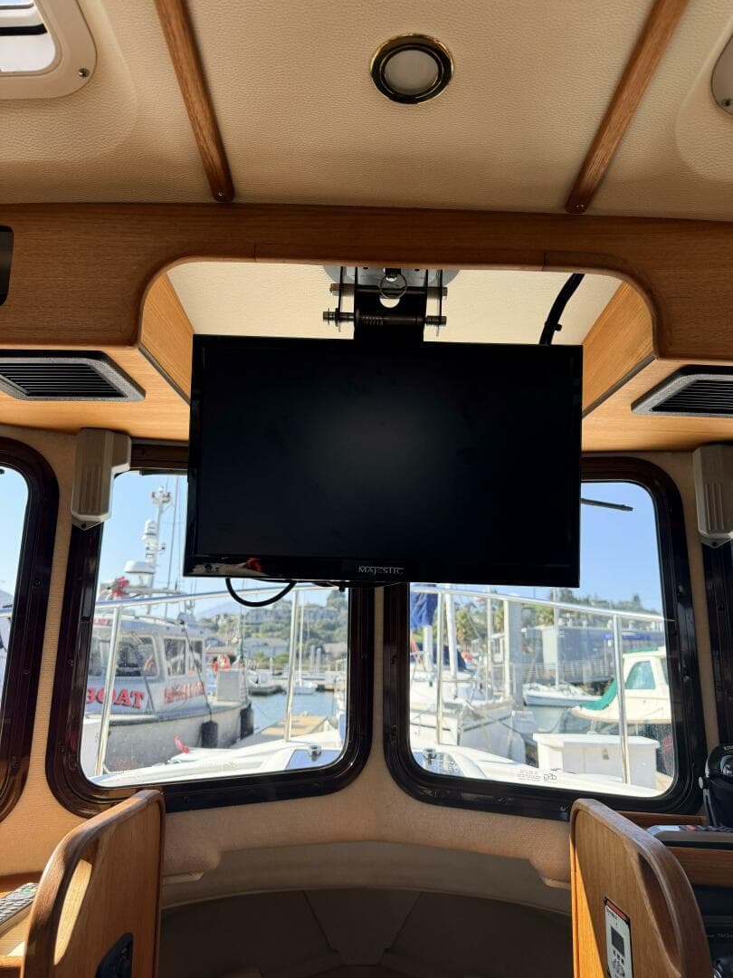 2016 Ranger Tugs R-25 Sc — photo 33