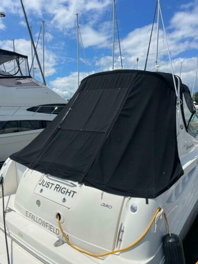 2005 Sea Ray 320 Sundancer — photo 22