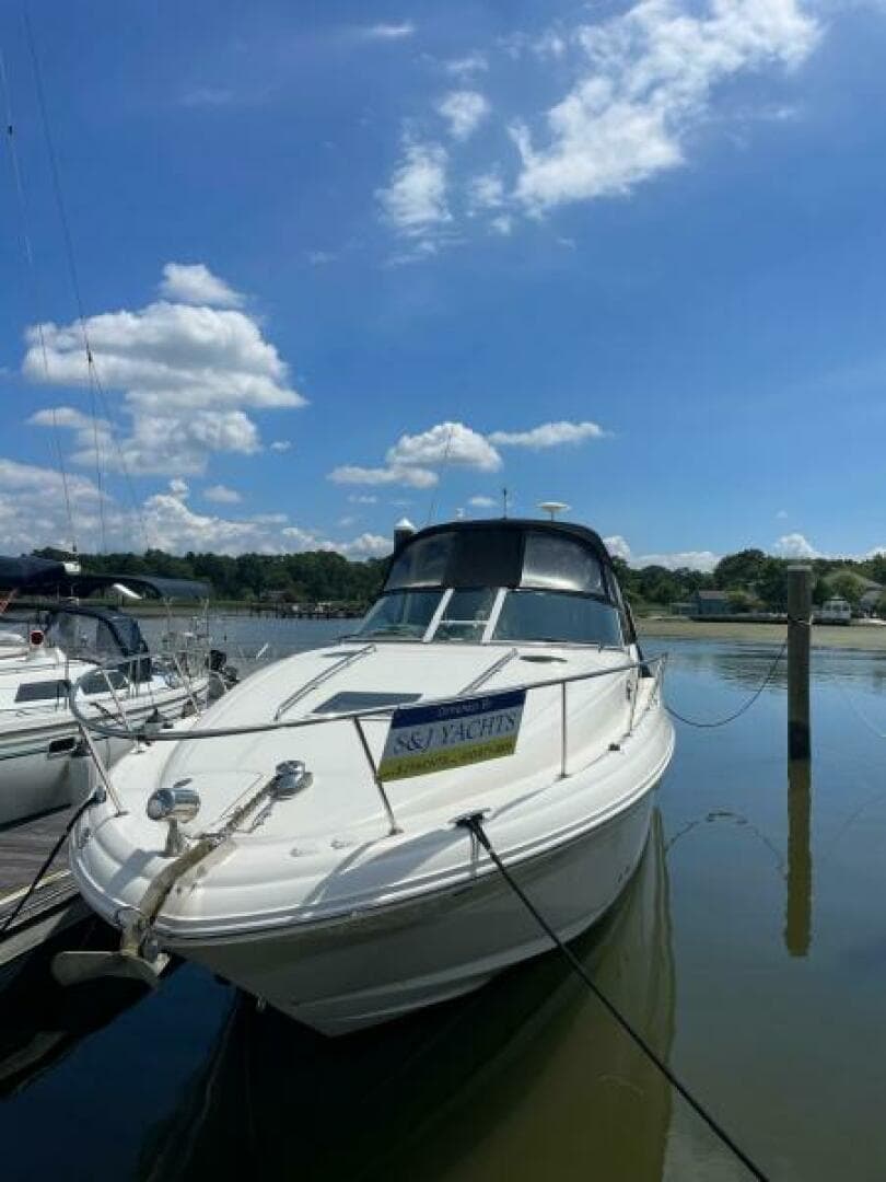 2005 Sea Ray 320 Sundancer — photo 24