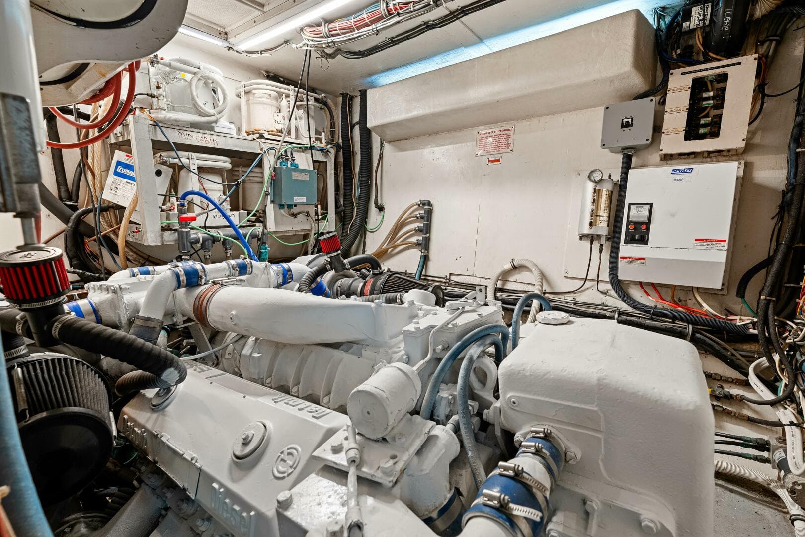 1979 Hatteras 53 Classic — photo 64