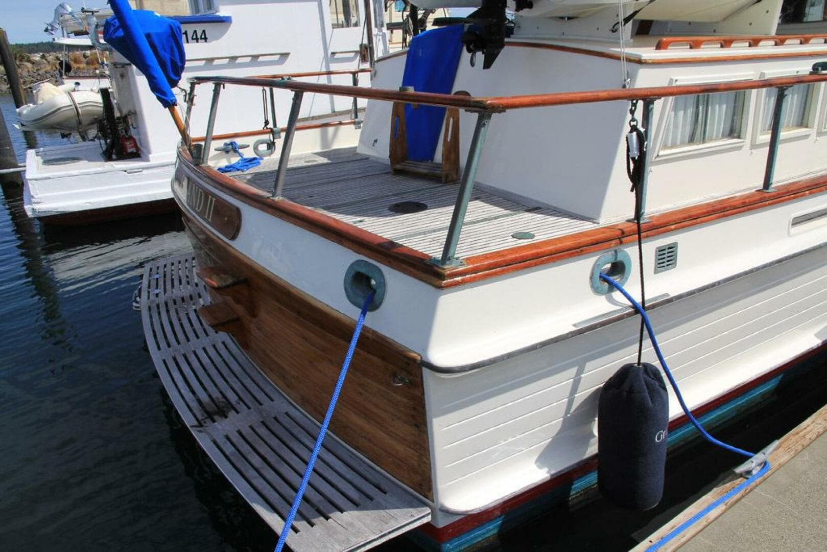 1974 Grand Banks 42 — photo 6