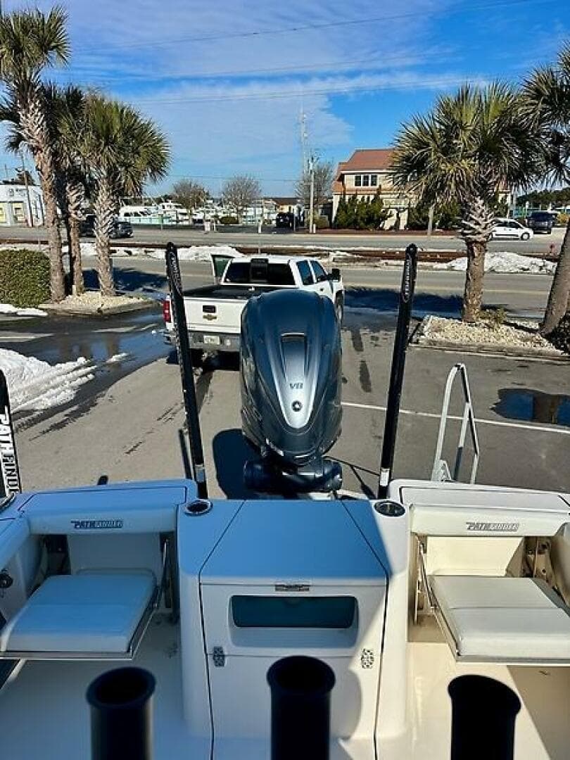 2023 Pathfinder 2700 — photo 35