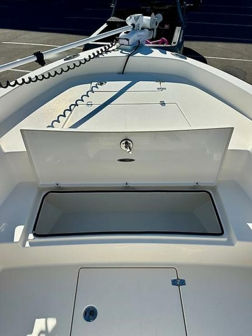 2023 Pathfinder 2700 — photo 15