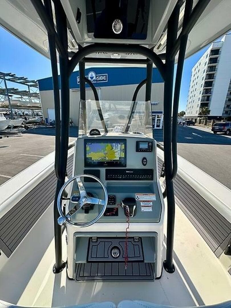 2023 Pathfinder 2700 — photo 20