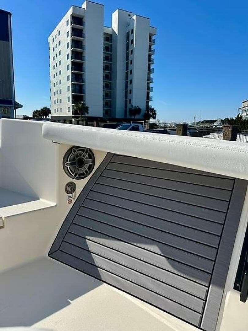 2023 Pathfinder 2700 — photo 18