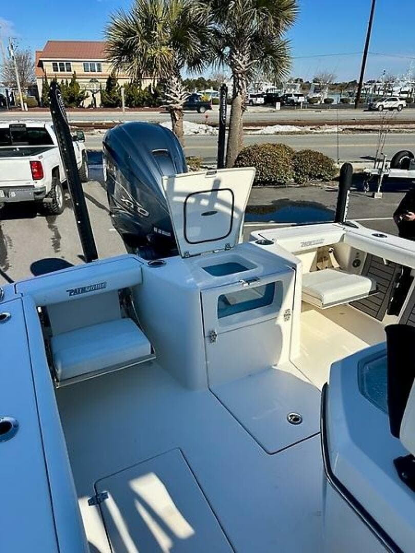 2023 Pathfinder 2700 — photo 28