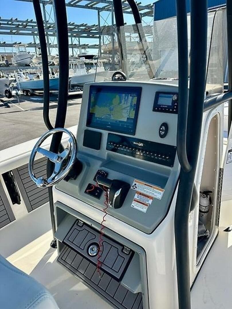 2023 Pathfinder 2700 — photo 22