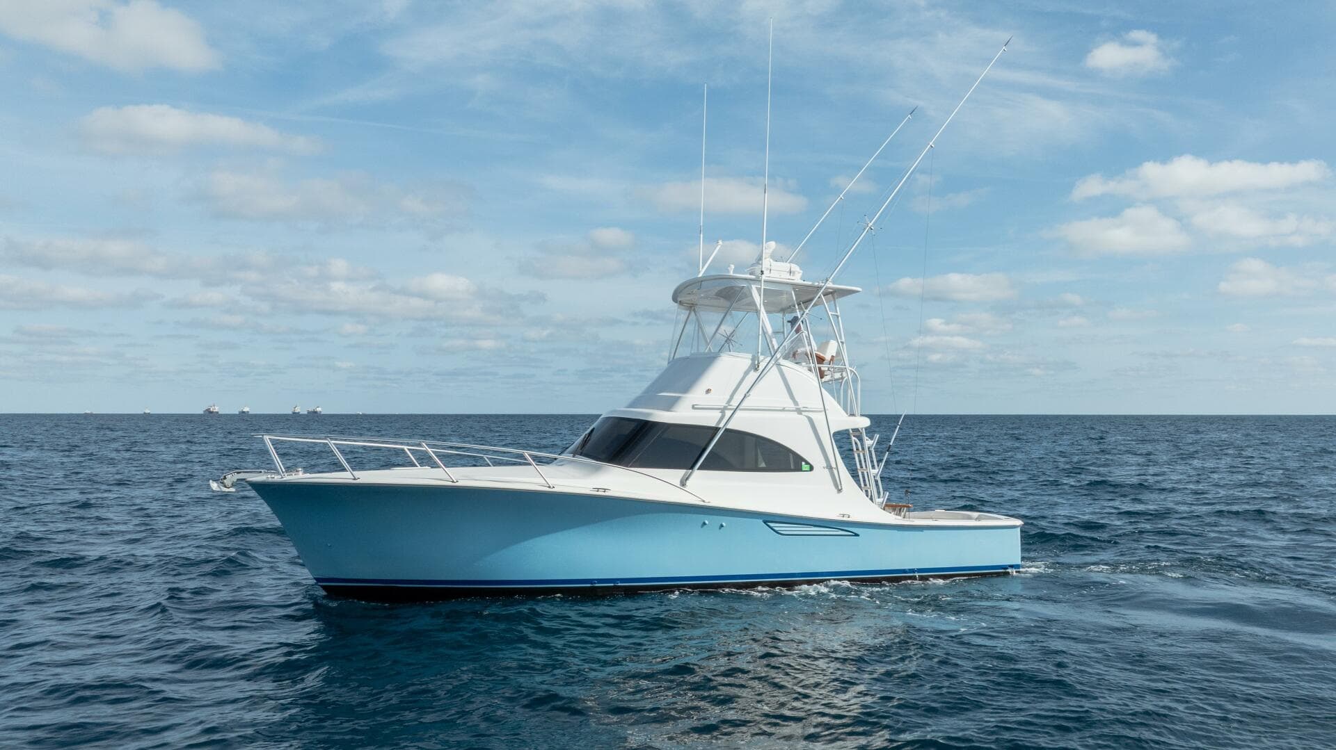 2018 Viking 37 Billfish — photo 8
