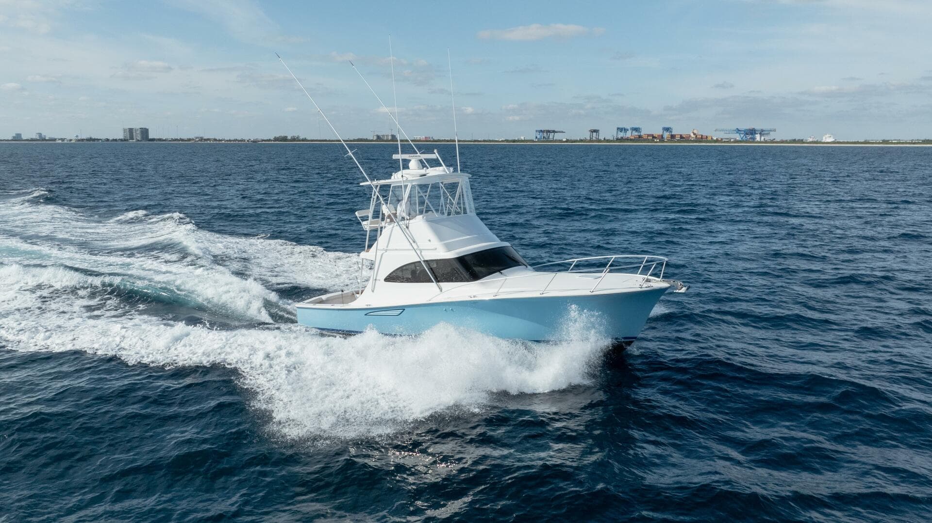 2018 Viking 37 Billfish — photo 2