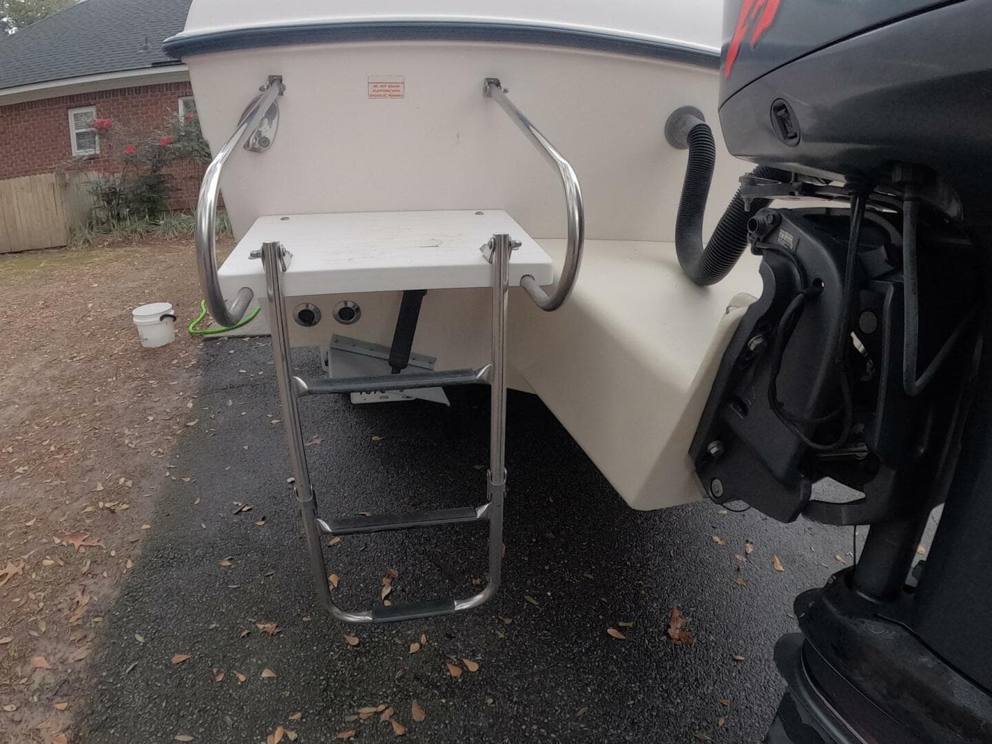 2001 Grady-White Gulfstream 232 — photo 8