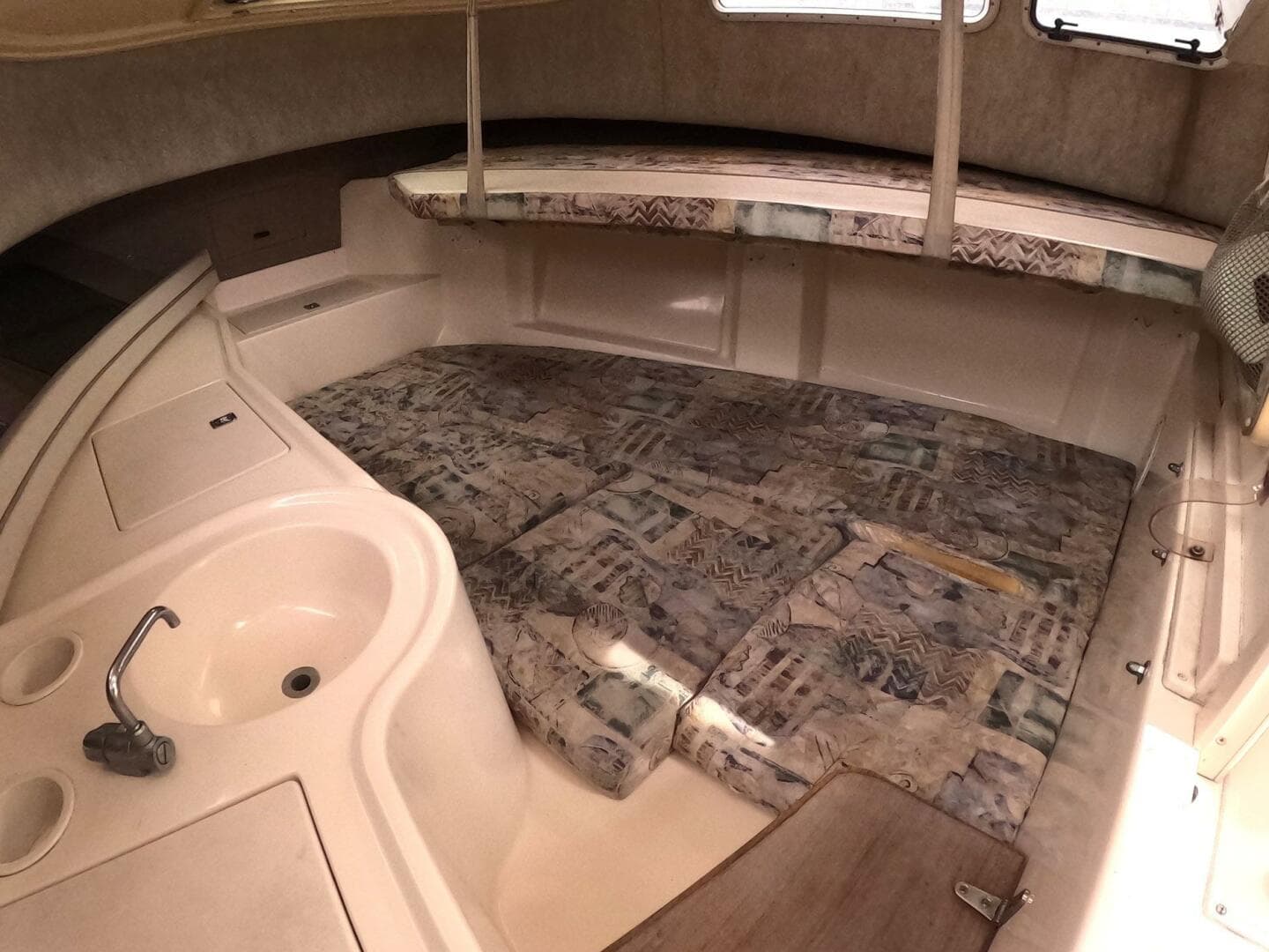 2001 Grady-White Gulfstream 232 — photo 25