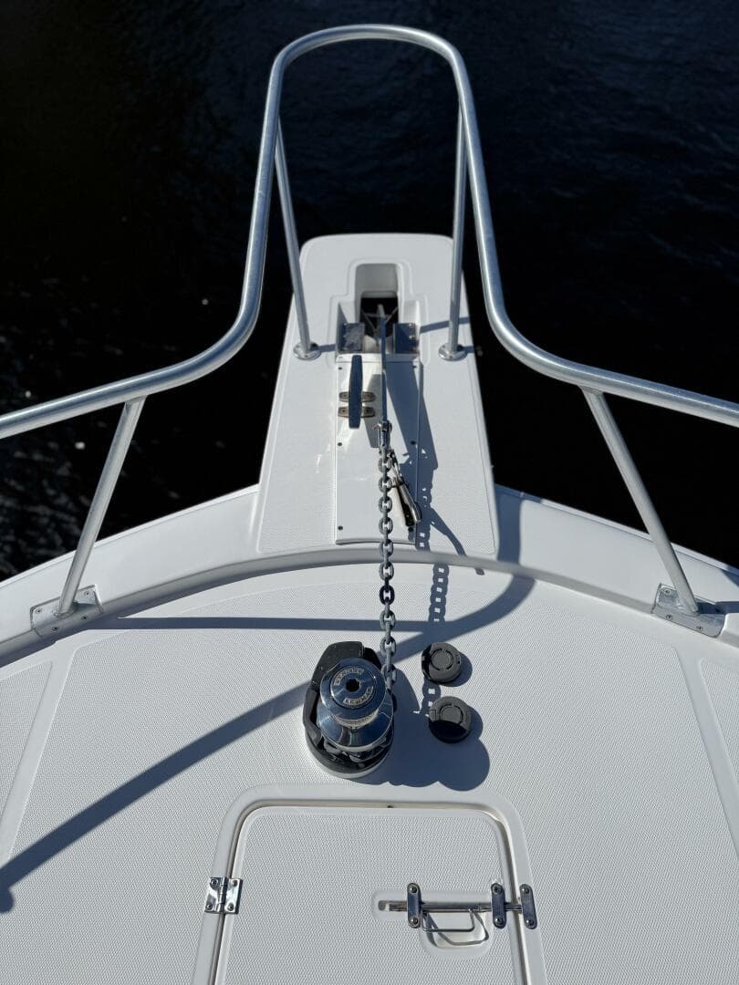 2005 Luhrs — photo 4