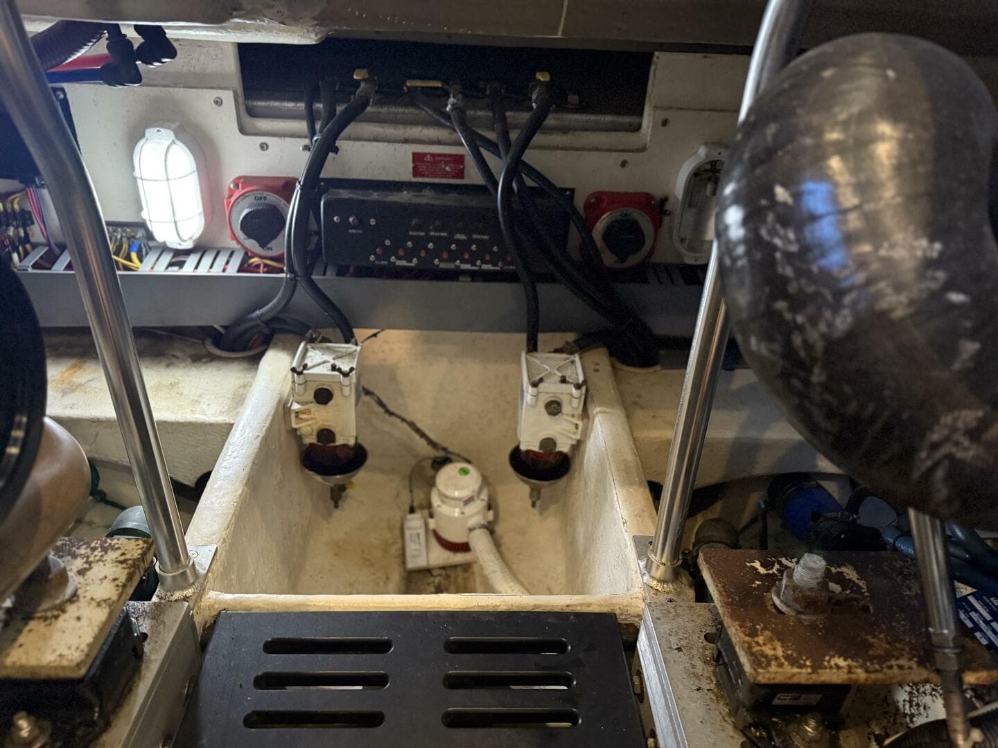 2005 Luhrs — photo 81