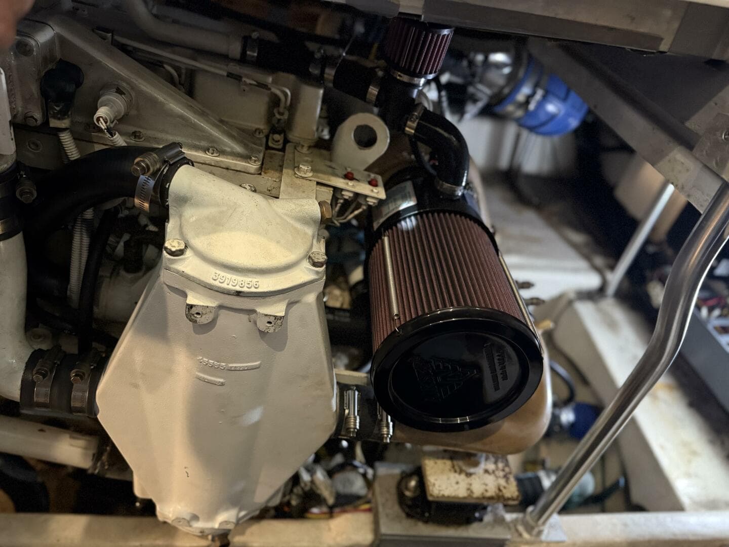 2005 Luhrs — photo 80