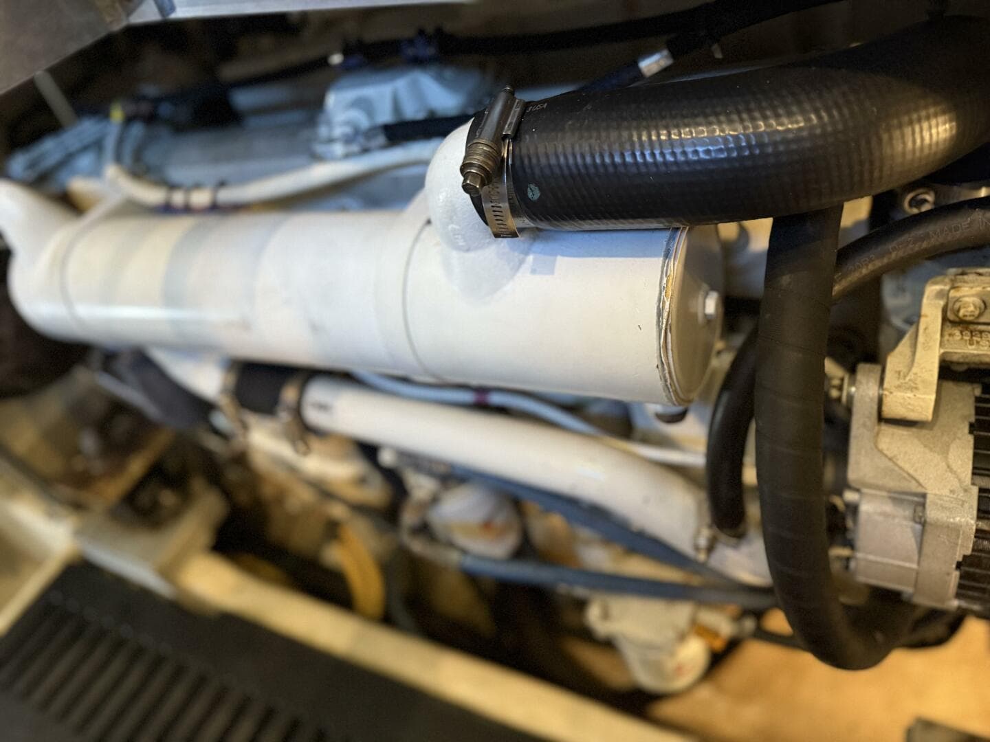 2005 Luhrs — photo 83