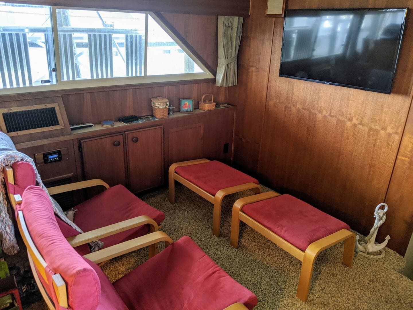 1986 Chris-Craft Constellation — photo 33