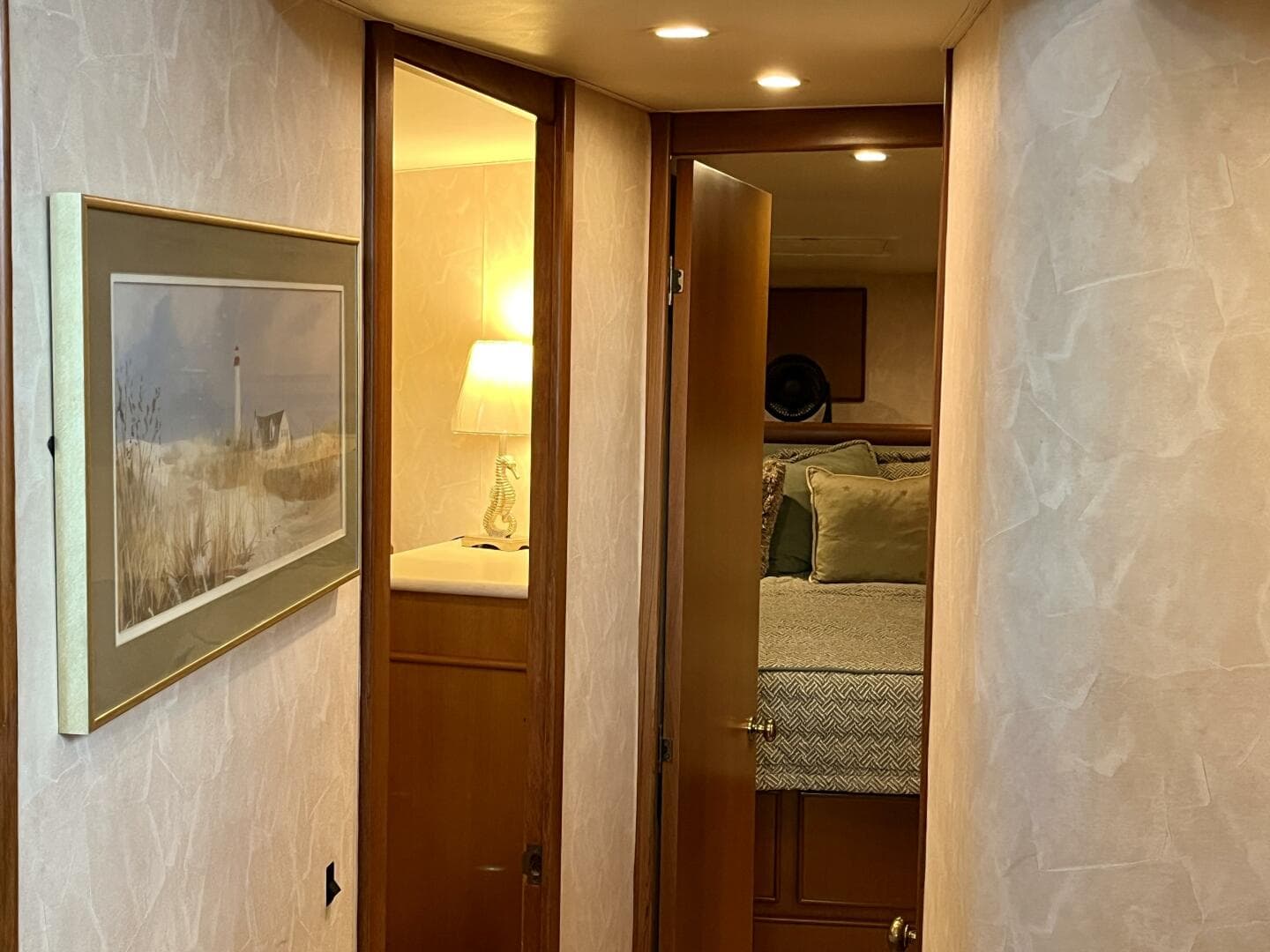 1999 Post 42 Convertible — photo 35