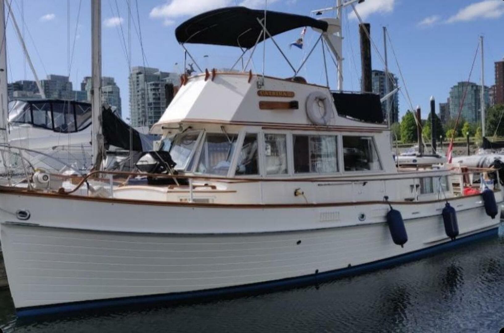 1974 Grand Banks 36 Classic — photo 2