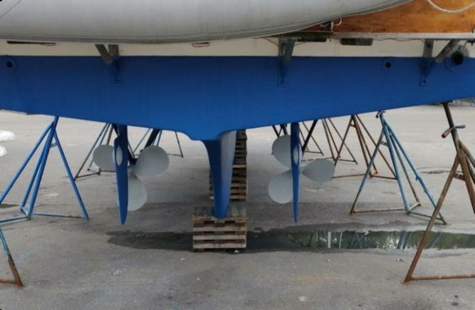 1974 Grand Banks 36 Classic — photo 3