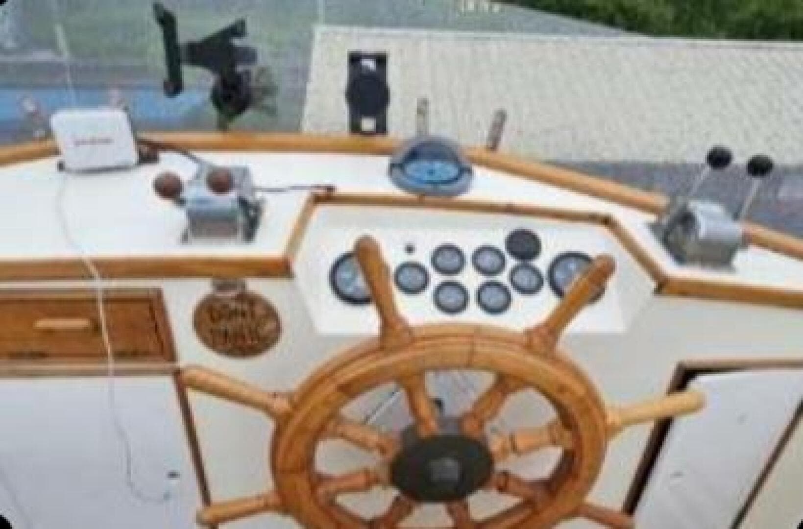 1974 Grand Banks 36 Classic — photo 6