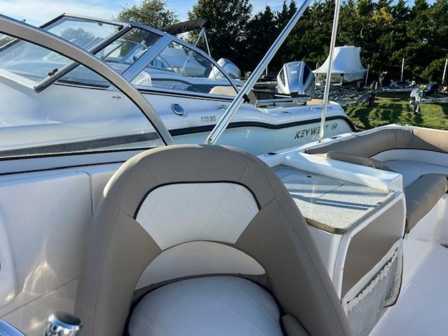 2019 Key West 239 Dfs — photo 9