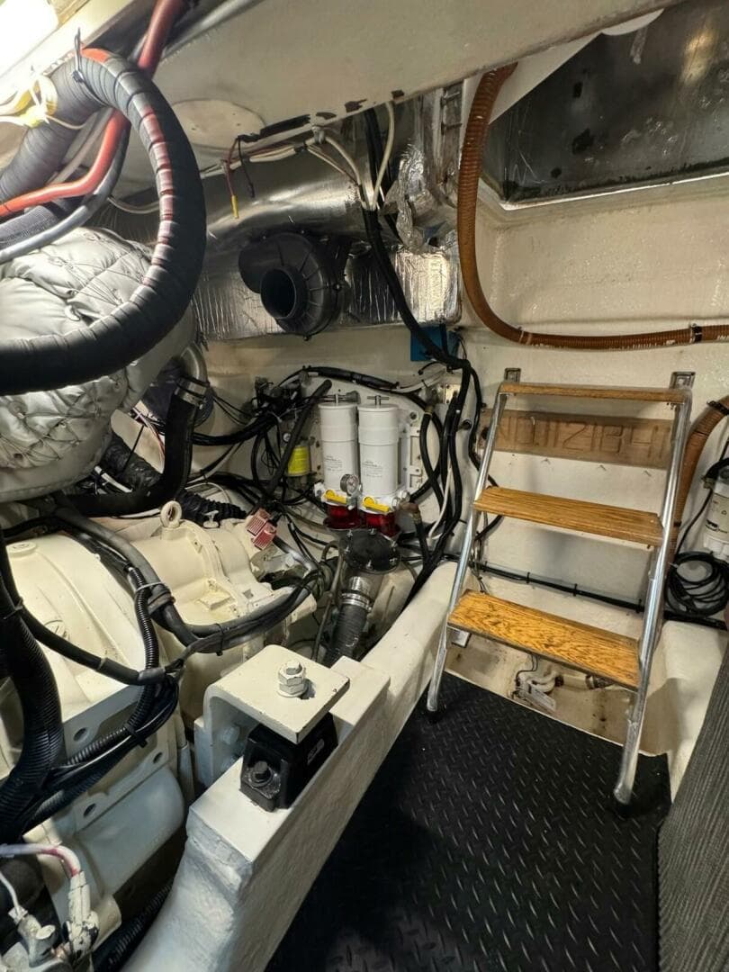 2002 Riviera 43 Flybridge — photo 13