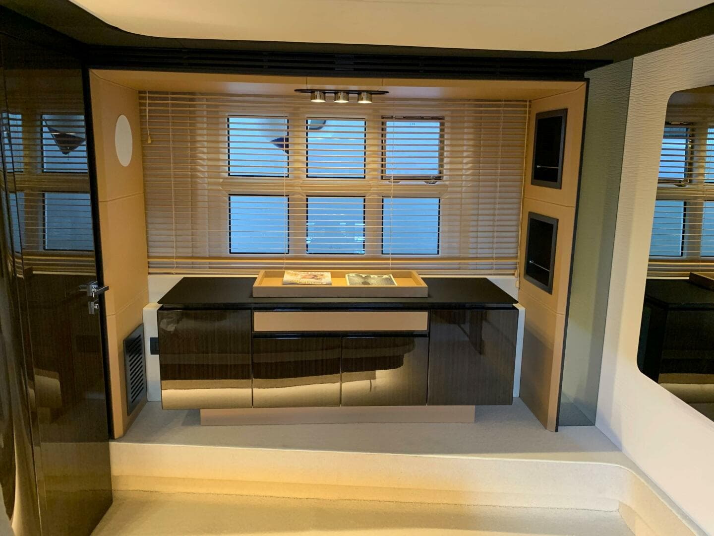 2019 Azimut 77S — photo 21