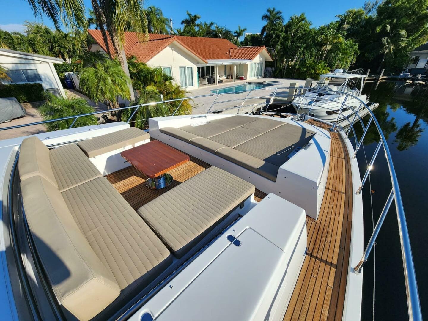 2019 Azimut 77S — photo 10